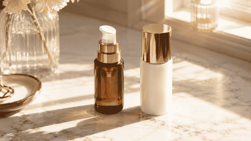 Vitamin C serum and SPF in morning sunlight — why vitamin C belongs in the morning skincare routine for anti-aging